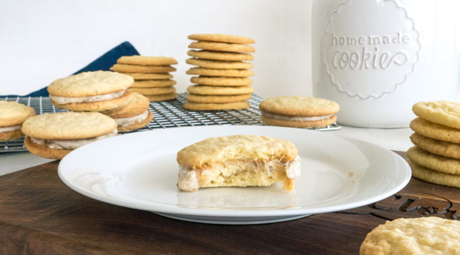 Banana Cream Cookie Sandwiches || Life Above the Clouds